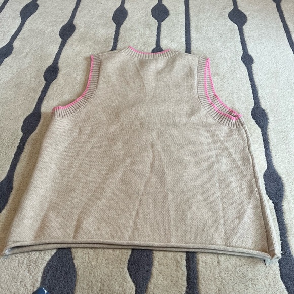 Cozy flower sweater - Picture 3 of 3